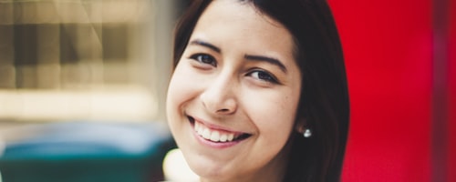 赛事策略专家王薇女士肖像